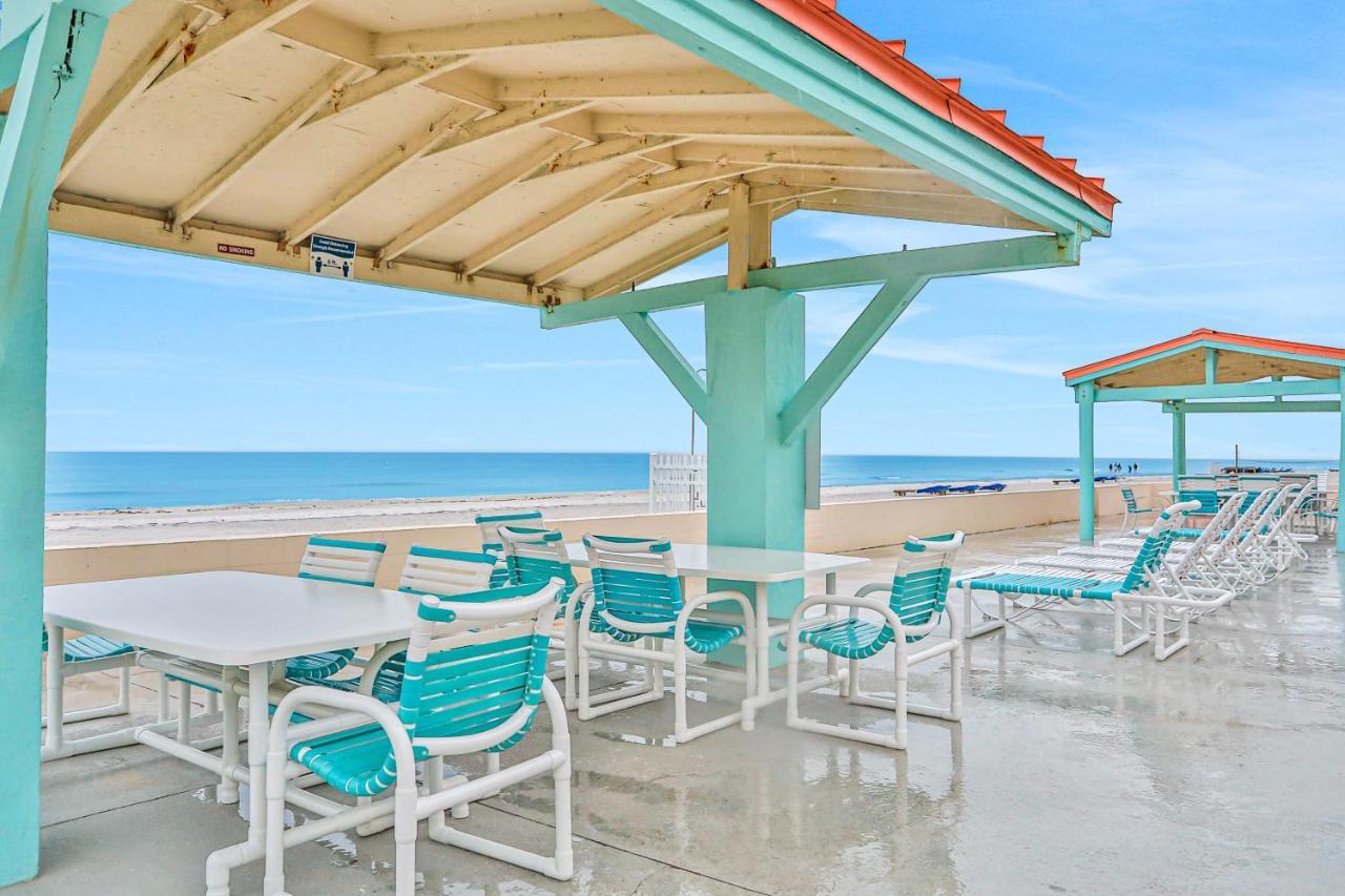 Sea Rocket 21 Hotel St. Pete Beach Exterior photo